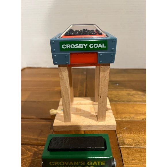 Thomas wooden track crosby coal with car - Picture 5 of 9